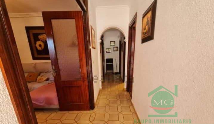 For sale of house in Los Barrios