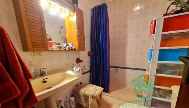 For sale of house in Los Barrios