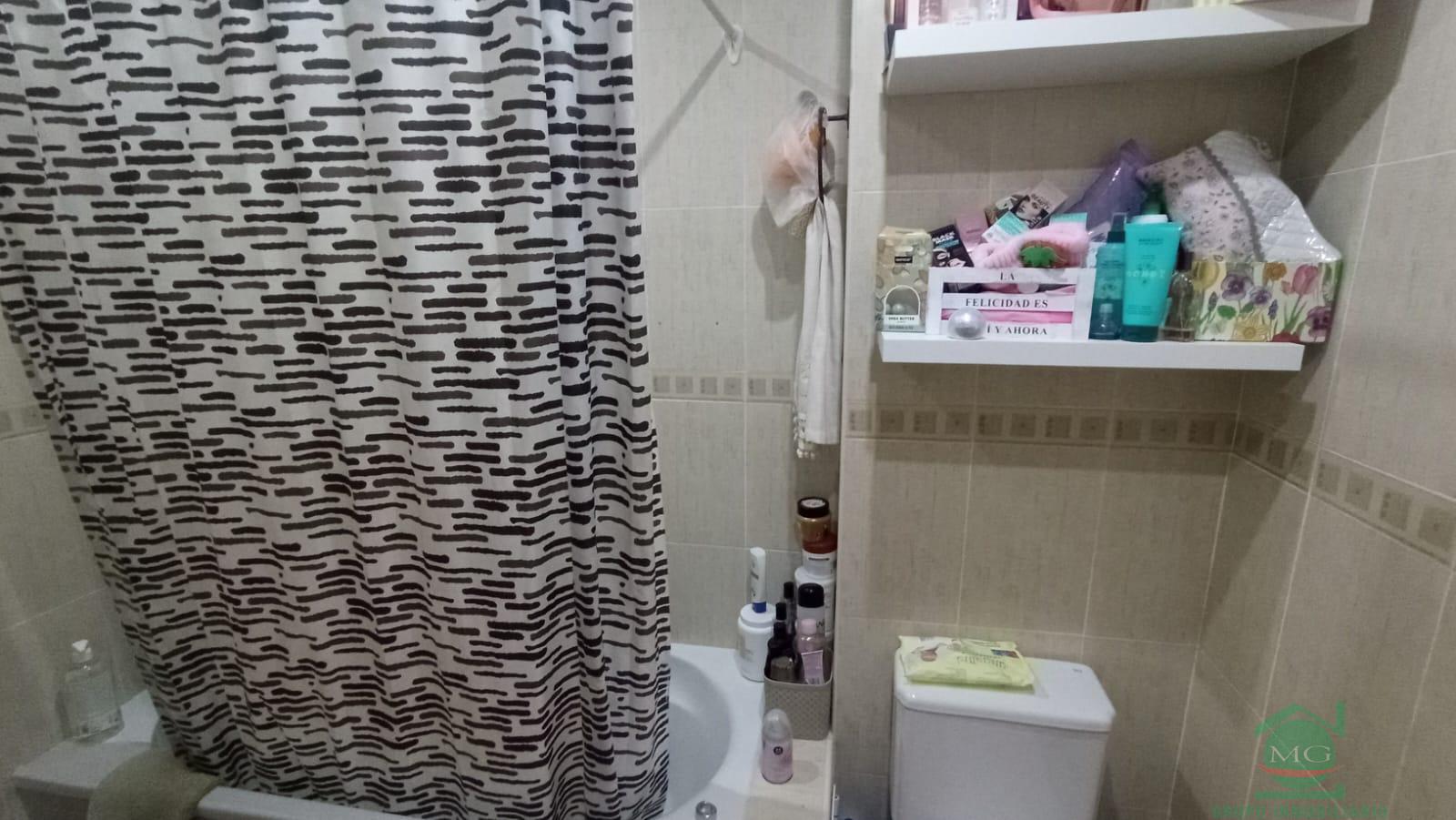 For sale of flat in San Roque