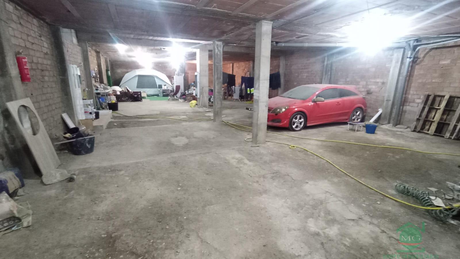 For sale of garage in Taraguilla