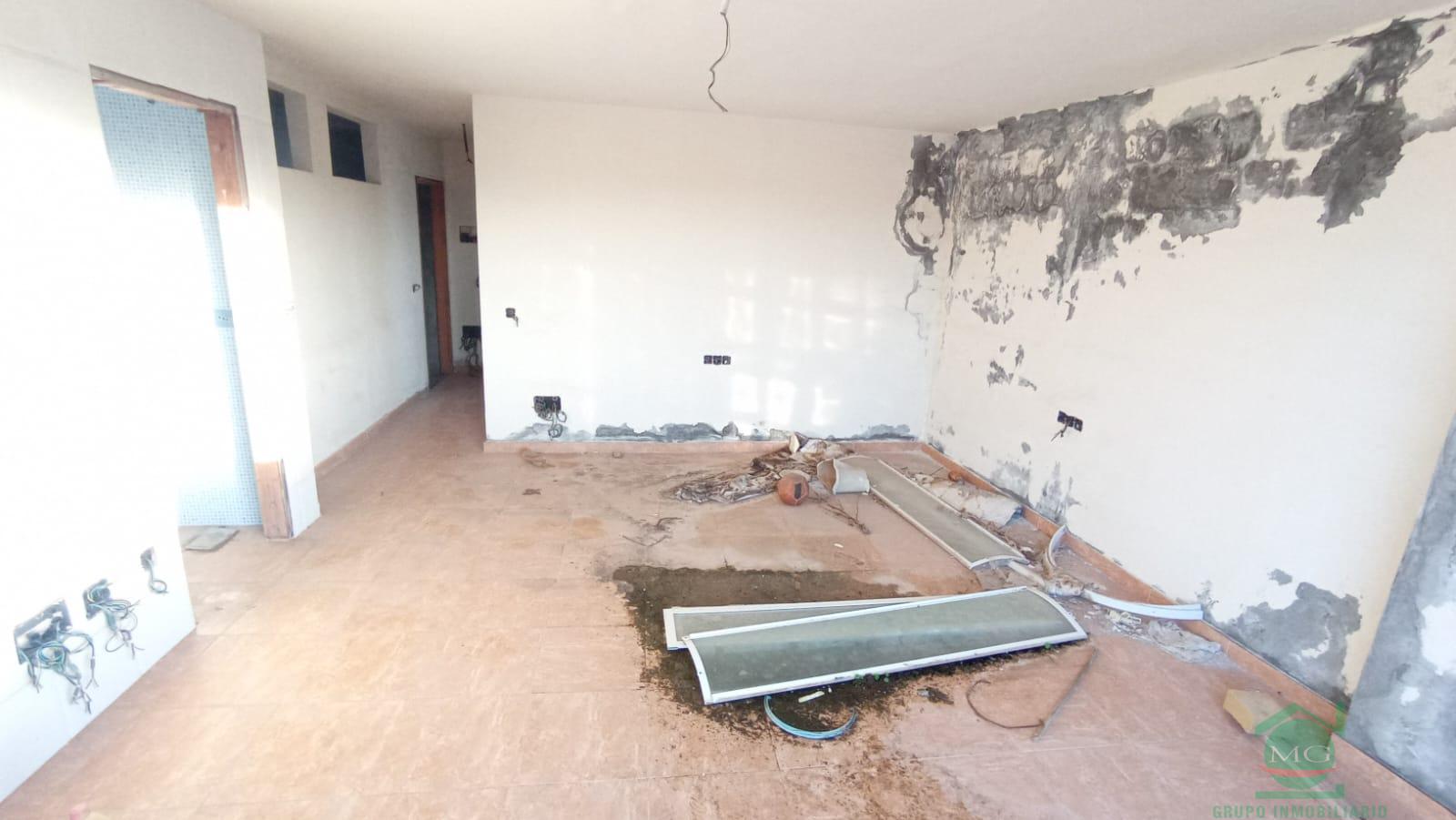 For sale of house in San Roque