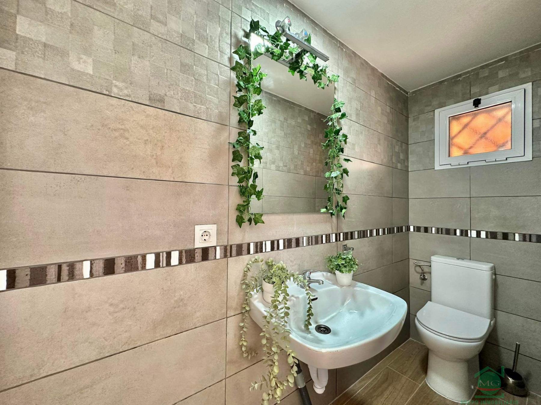 For sale of house in Algeciras