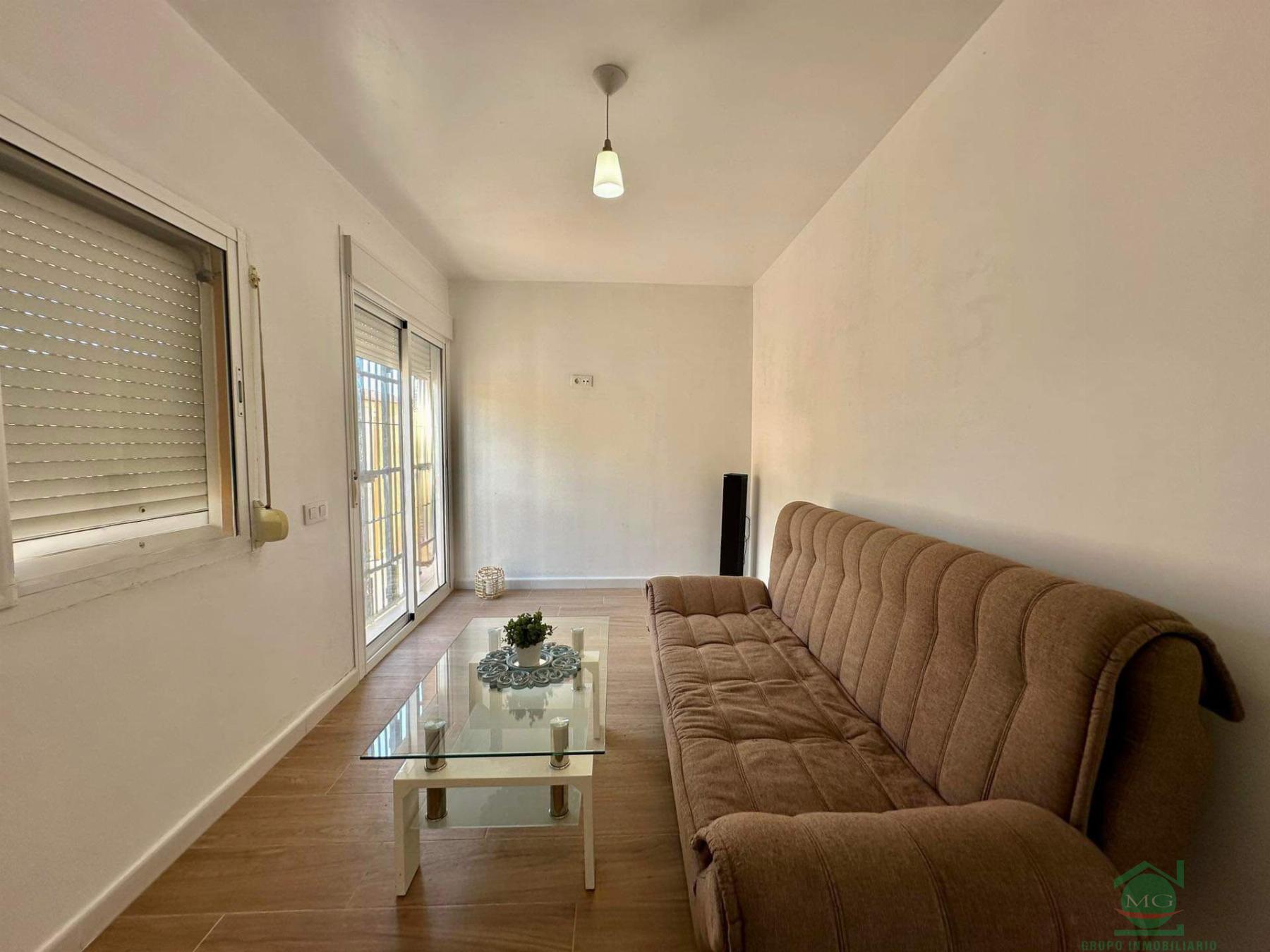 For sale of house in Algeciras