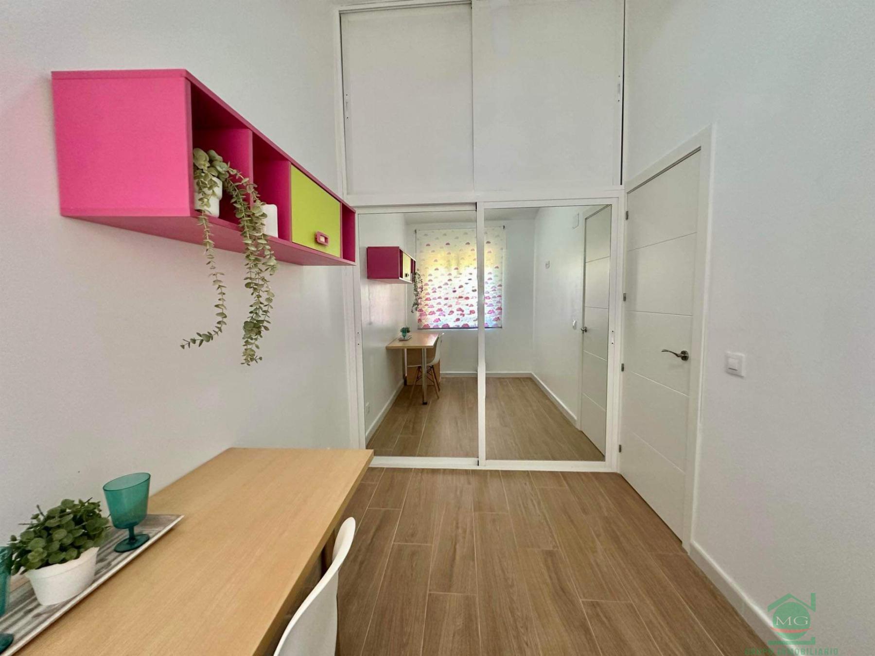 For sale of house in Algeciras