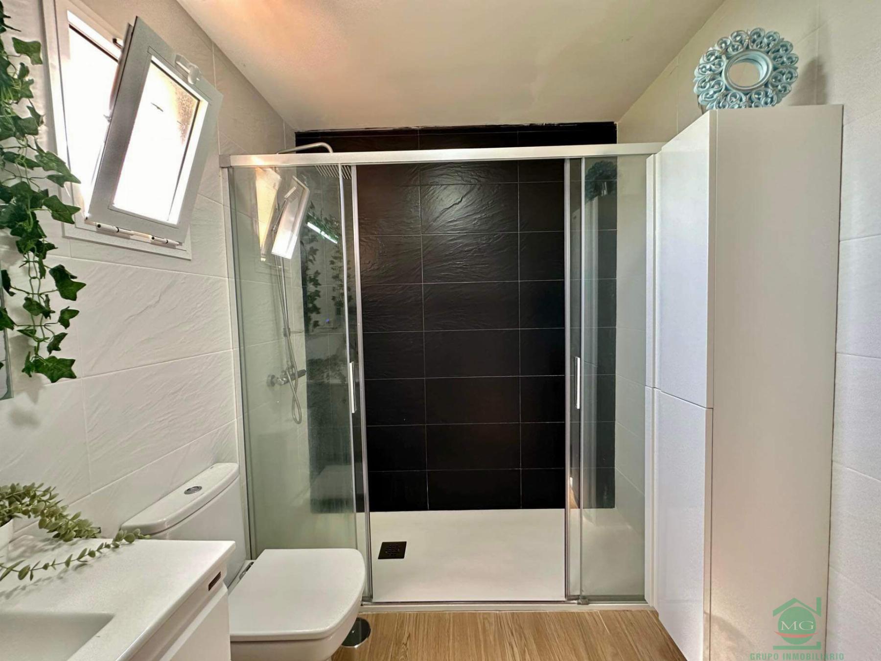 For sale of house in Algeciras