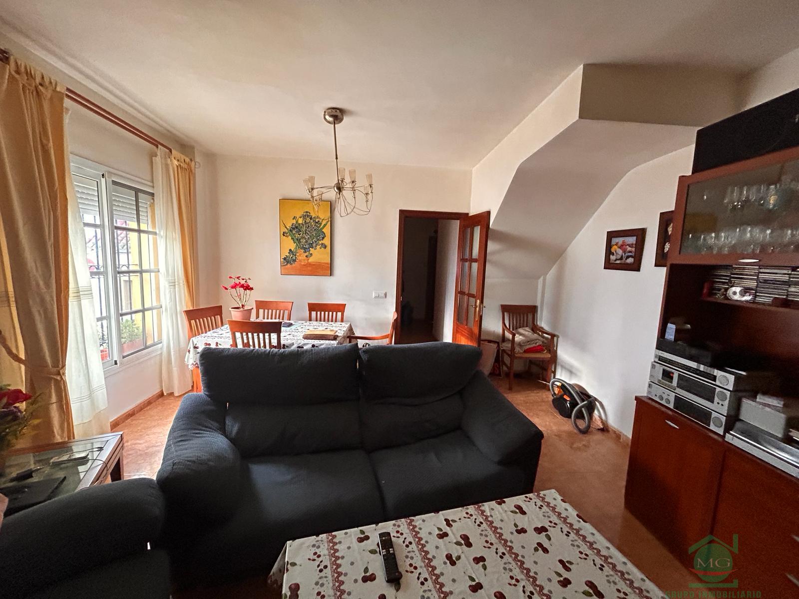 For sale of house in Los Barrios