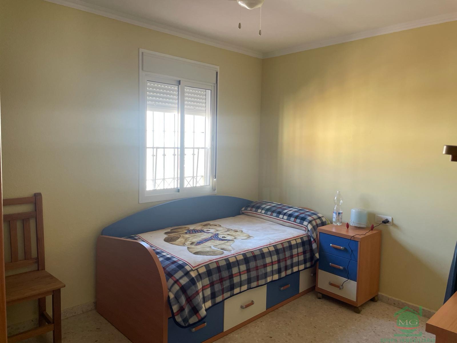 For sale of house in Los Barrios
