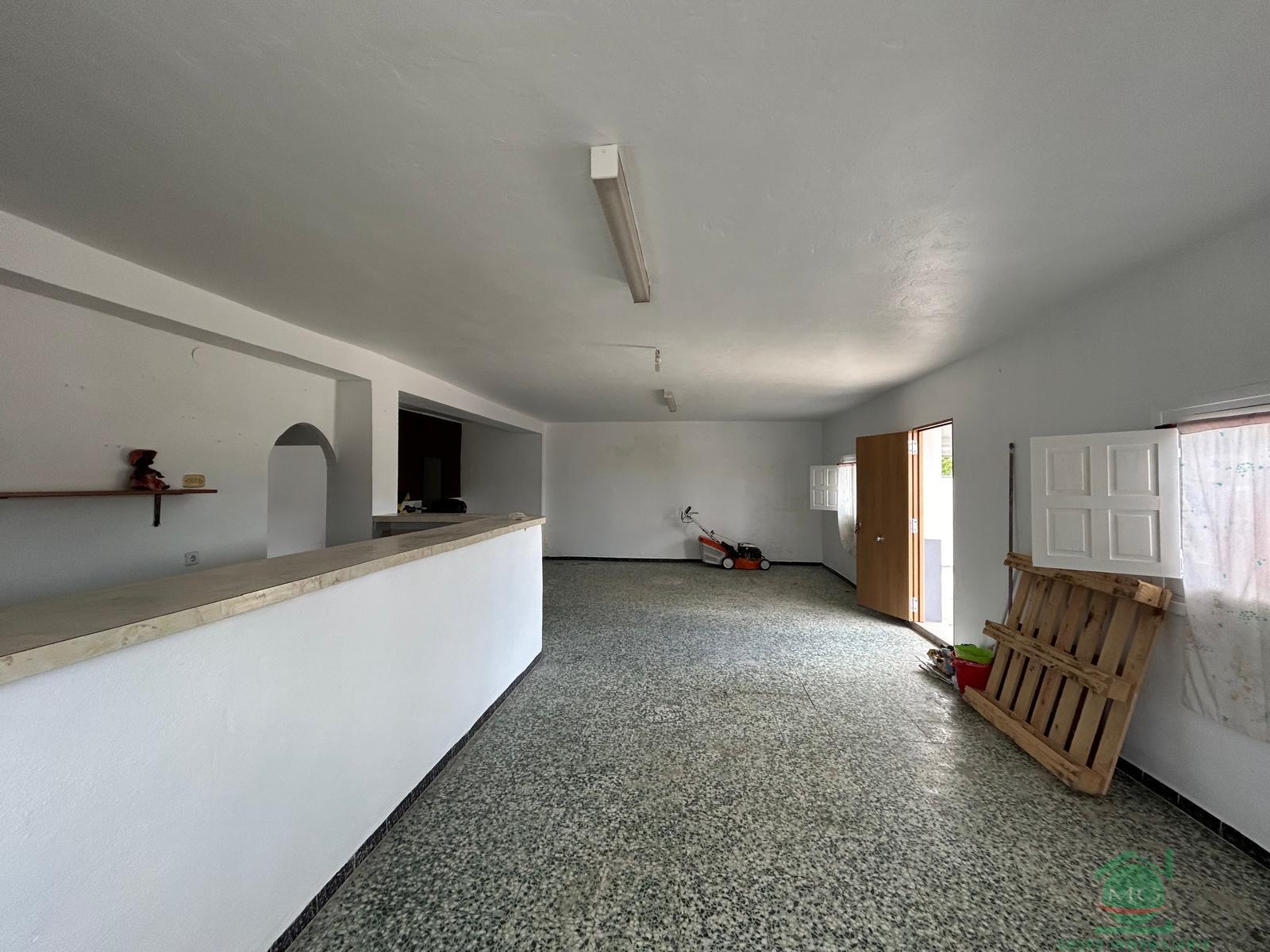For sale of house in Taraguilla