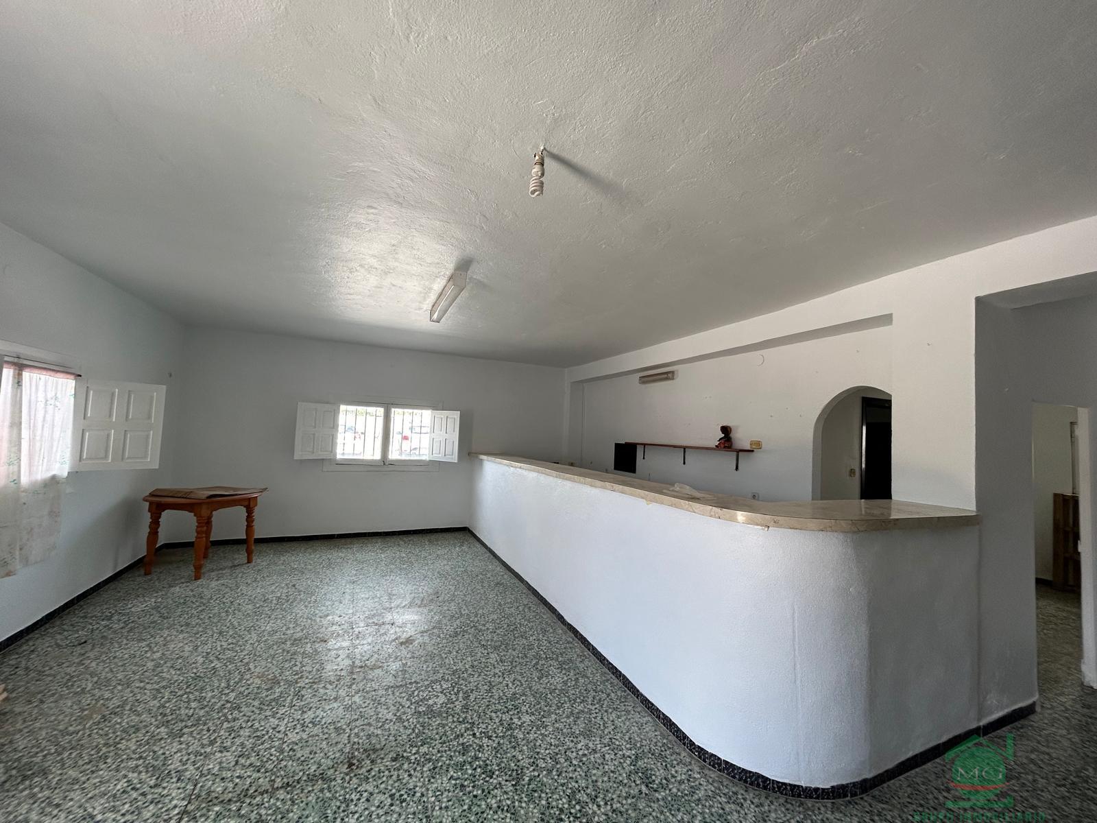 For sale of house in Taraguilla