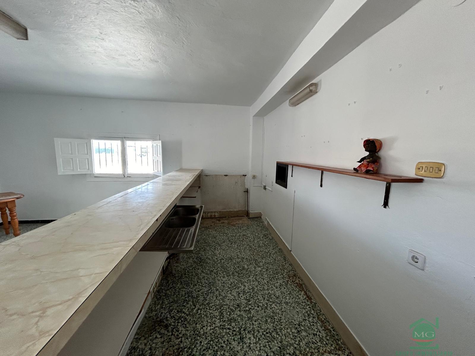 For sale of house in Taraguilla
