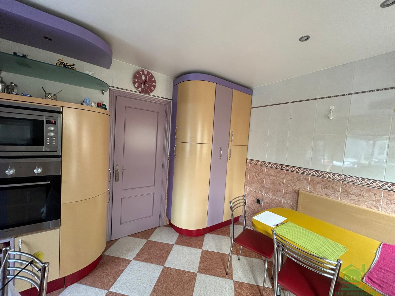 For sale of chalet in Los Barrios