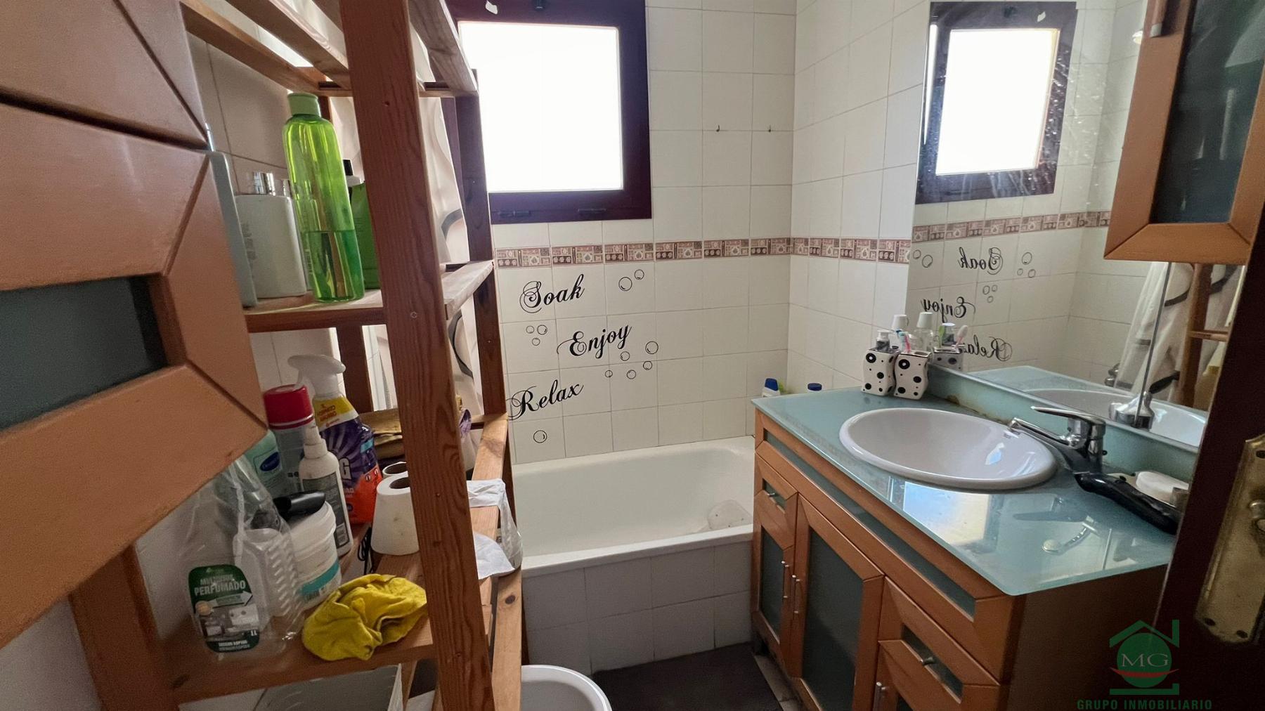 For sale of house in San Roque