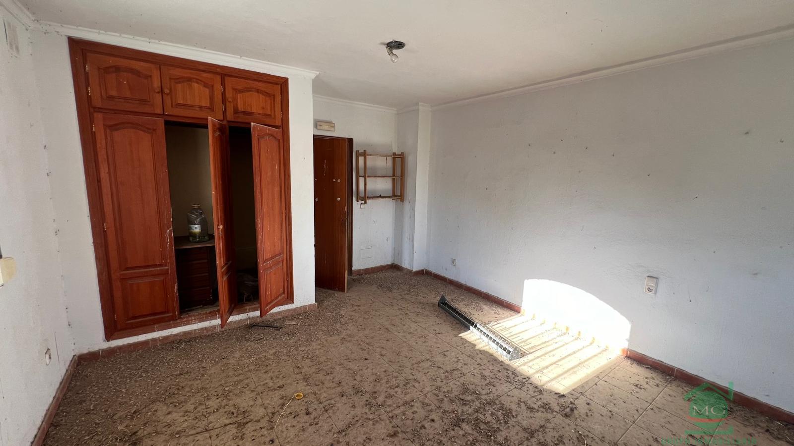 For sale of chalet in San Roque
