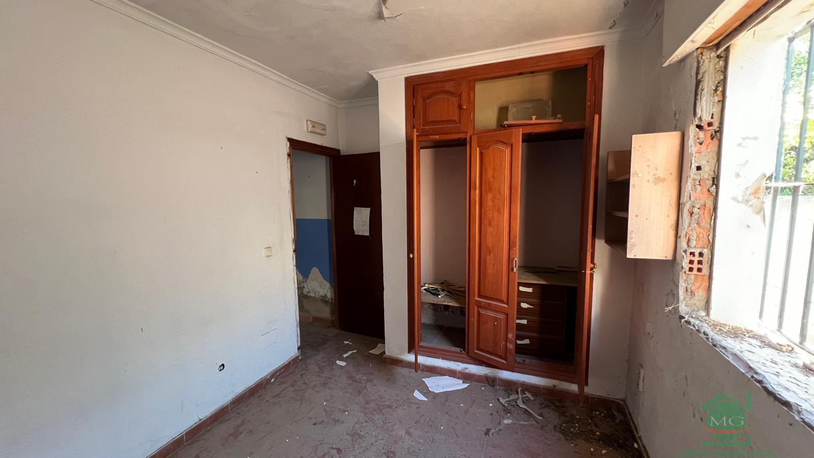 For sale of chalet in San Roque