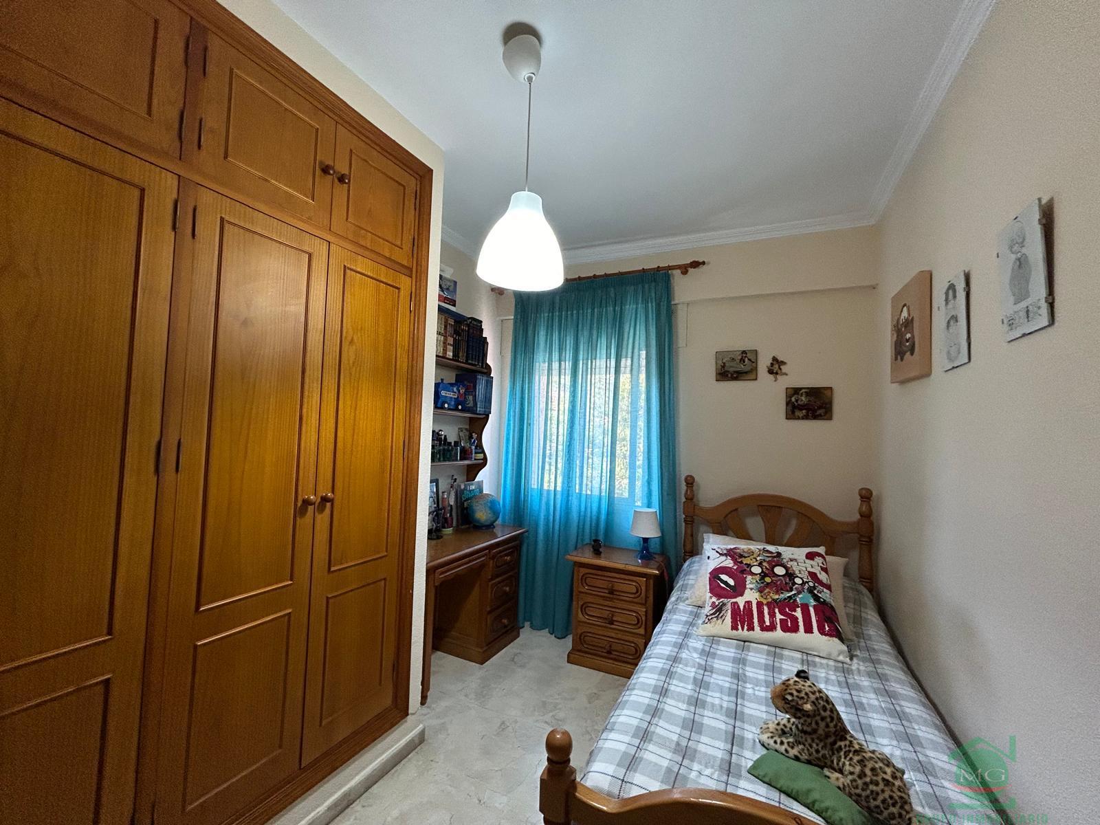 For sale of house in Los Barrios