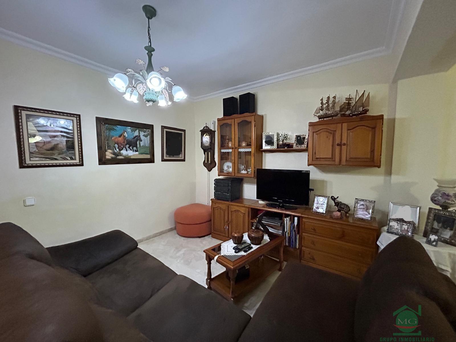 For sale of house in Los Barrios