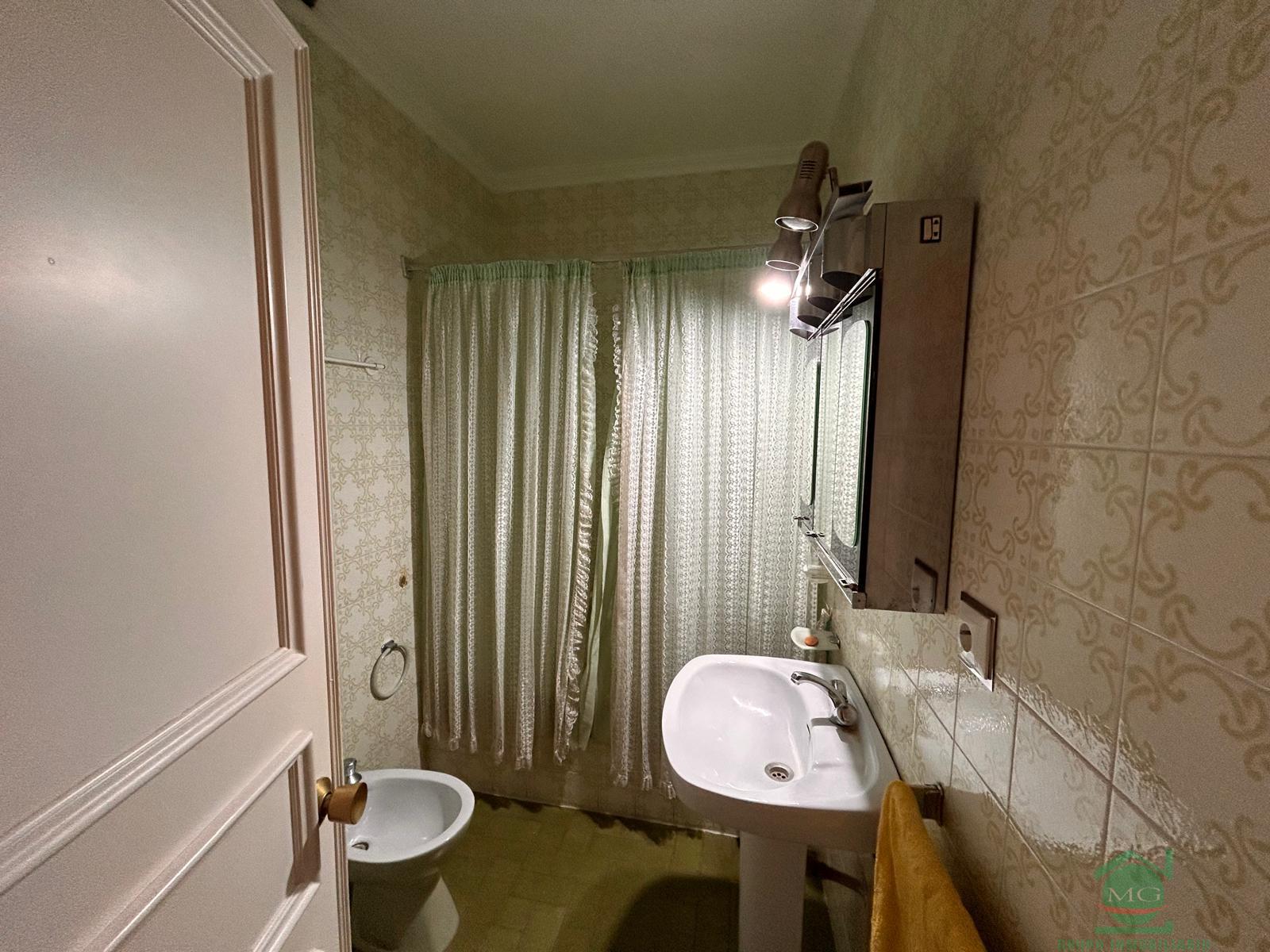 For sale of house in Algeciras