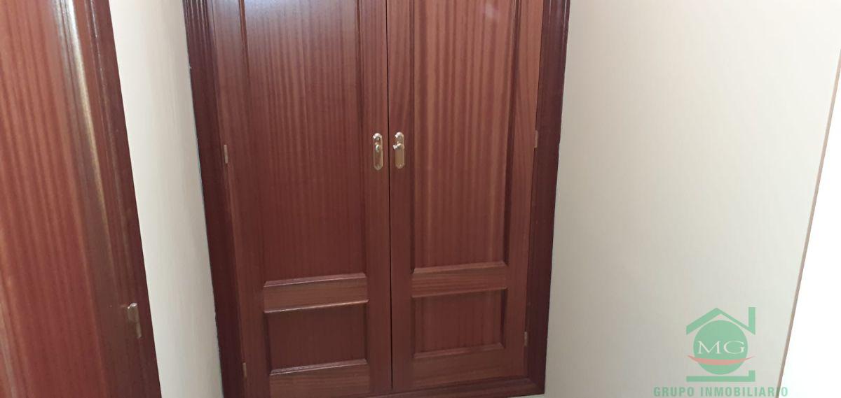 For sale of house in San Roque