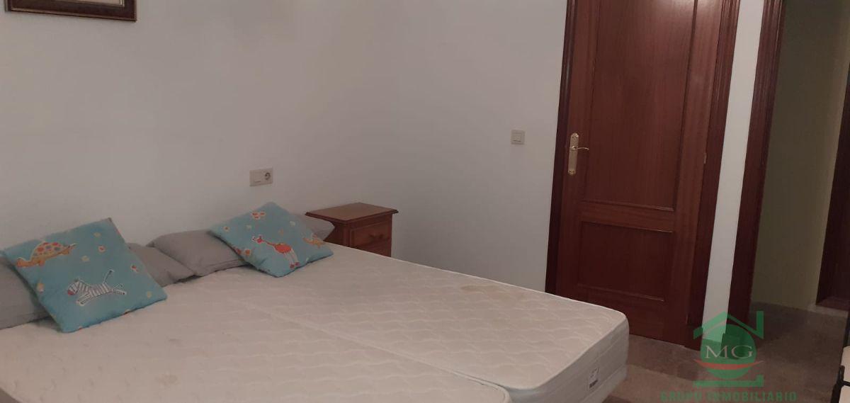 For sale of house in San Roque