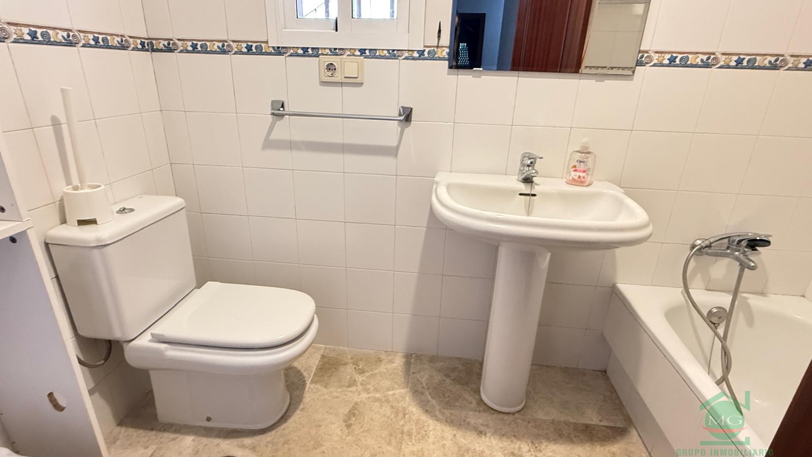 For sale of house in San Roque