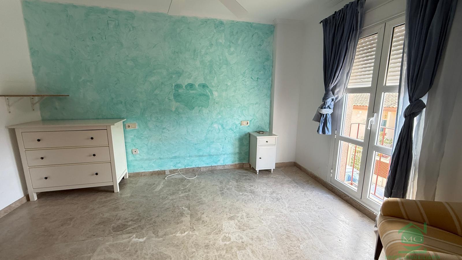 For sale of house in San Roque