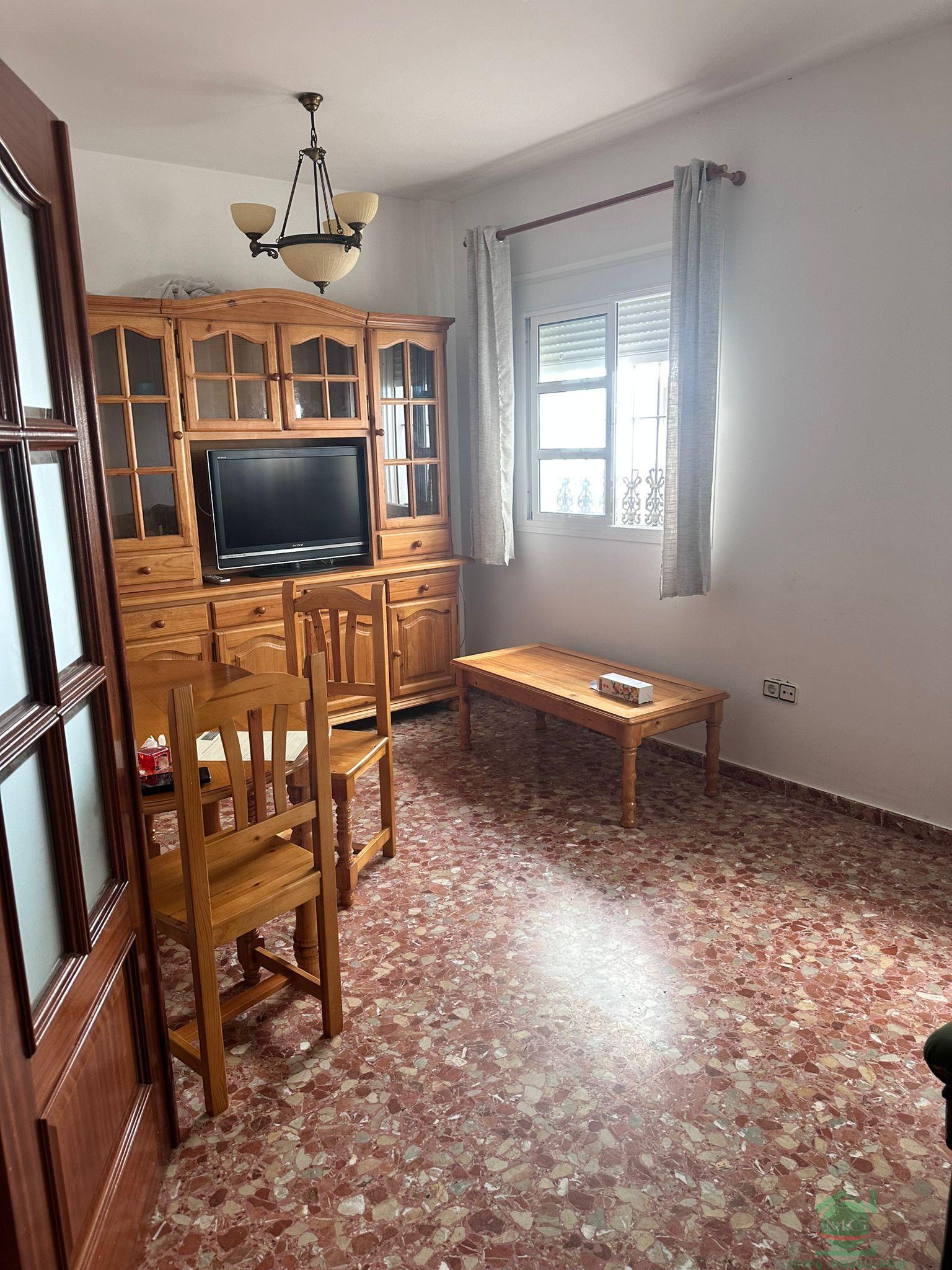 For sale of apartment in Alcalá de los Gazules