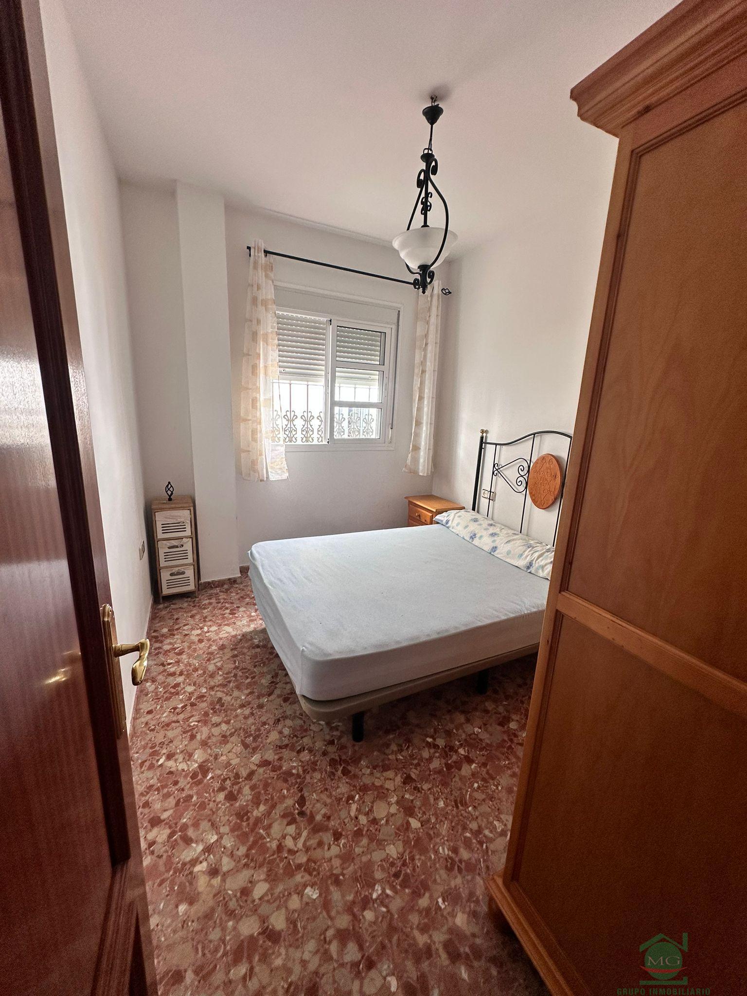 For sale of apartment in Alcalá de los Gazules