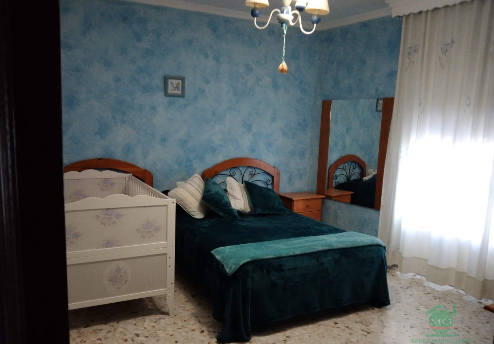For sale of house in Alcalá de los Gazules