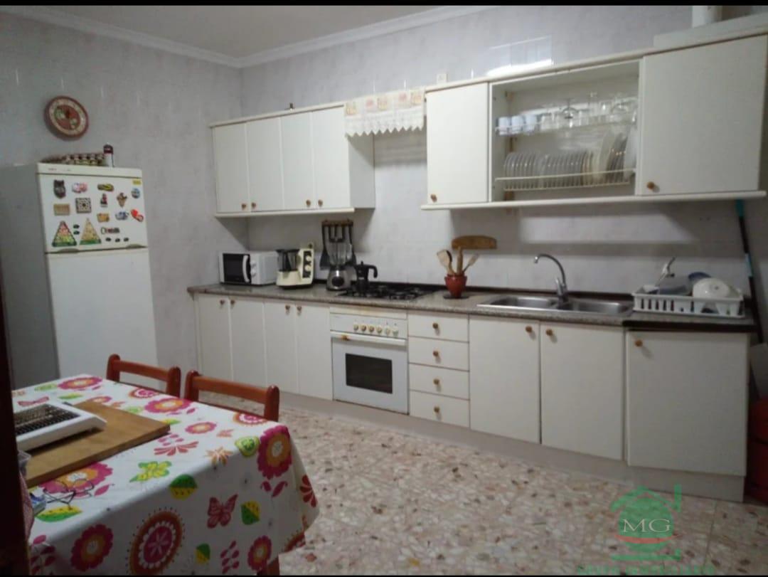 For sale of house in Alcalá de los Gazules