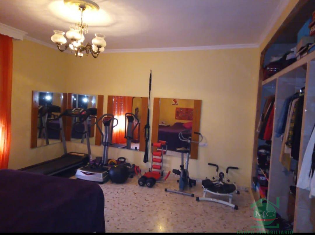 For sale of house in Alcalá de los Gazules