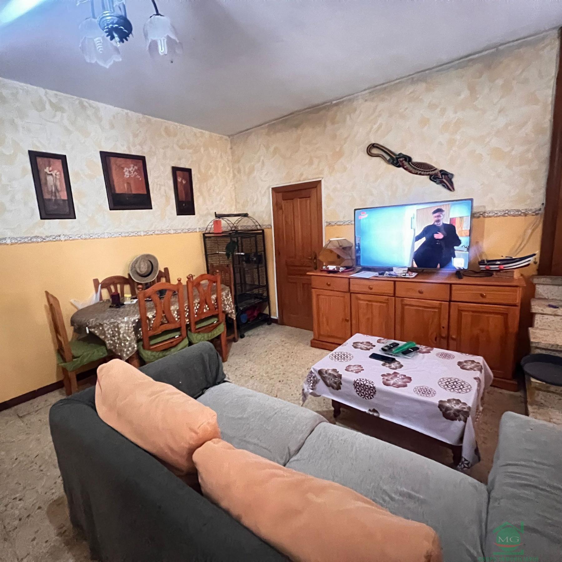 For sale of house in Taraguilla