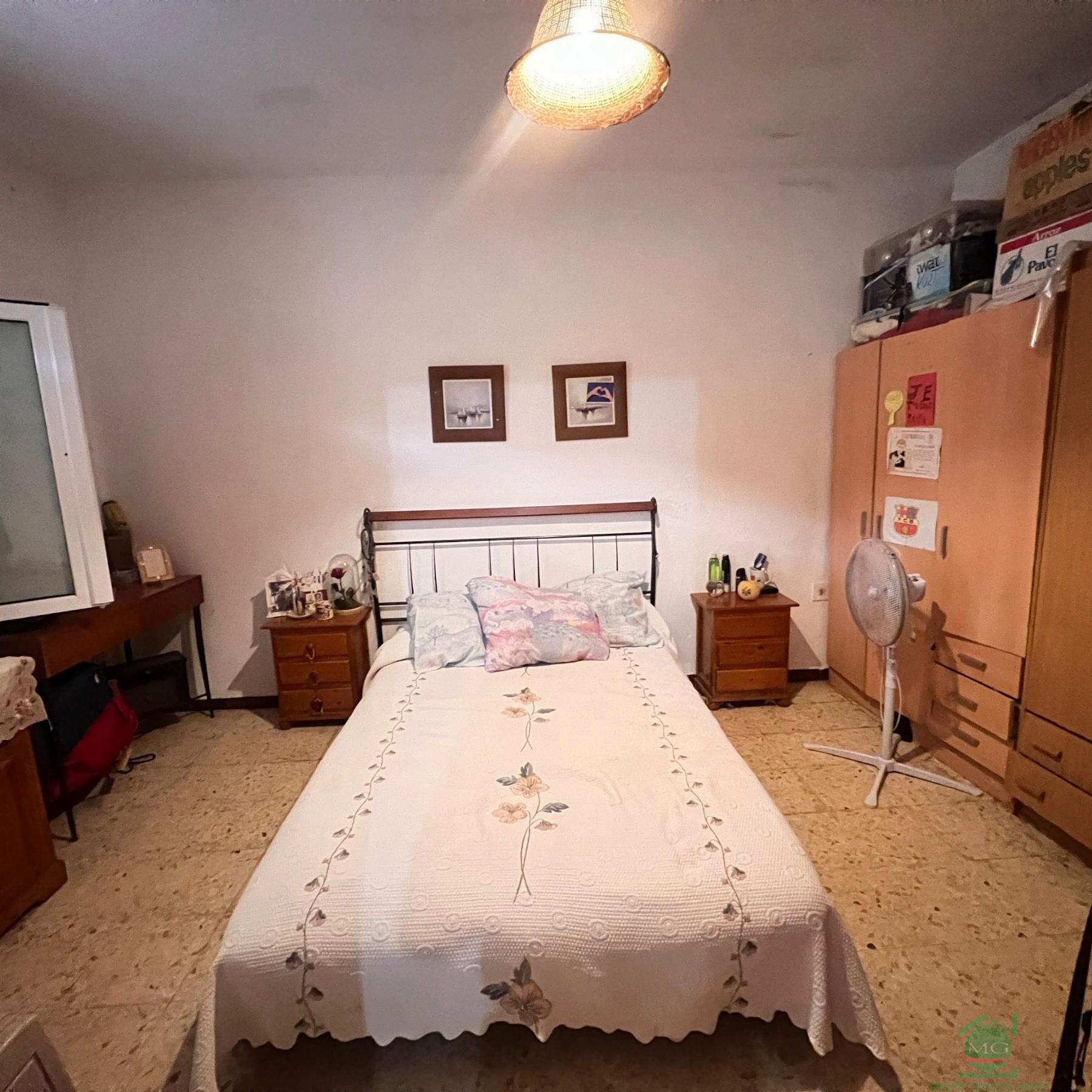For sale of house in Taraguilla