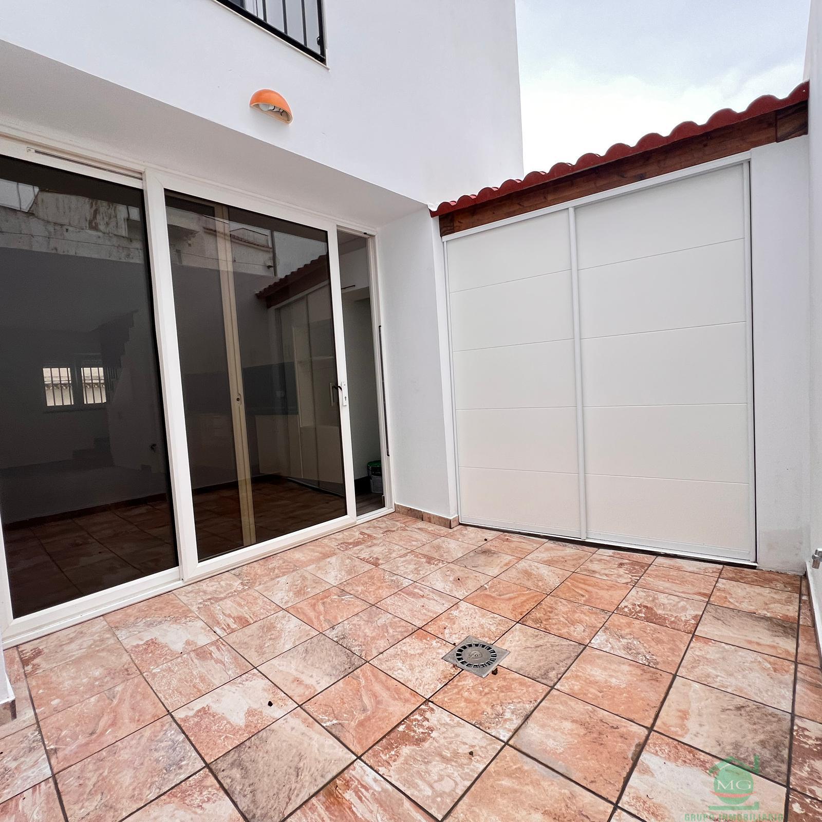 For sale of house in San Roque