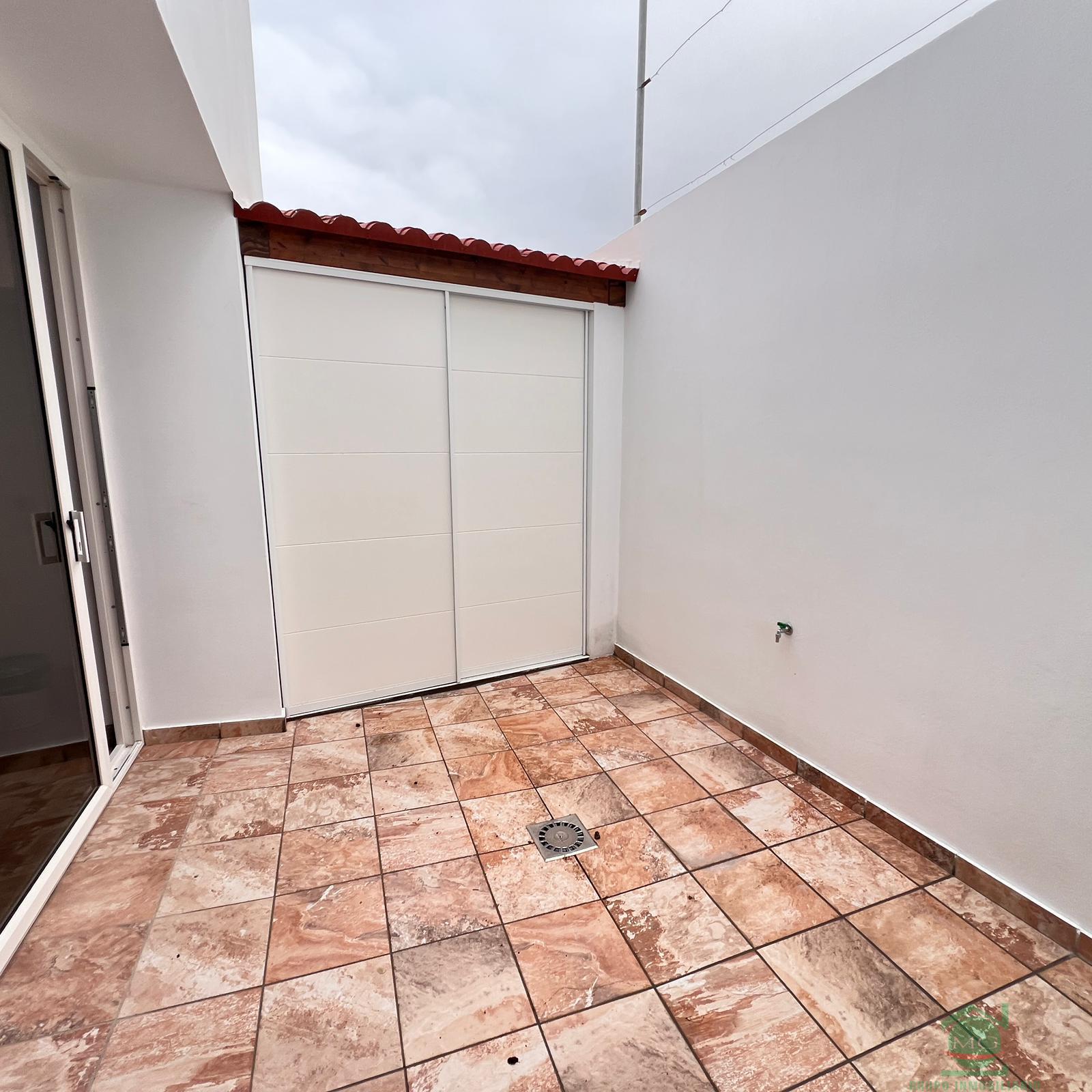For sale of house in San Roque