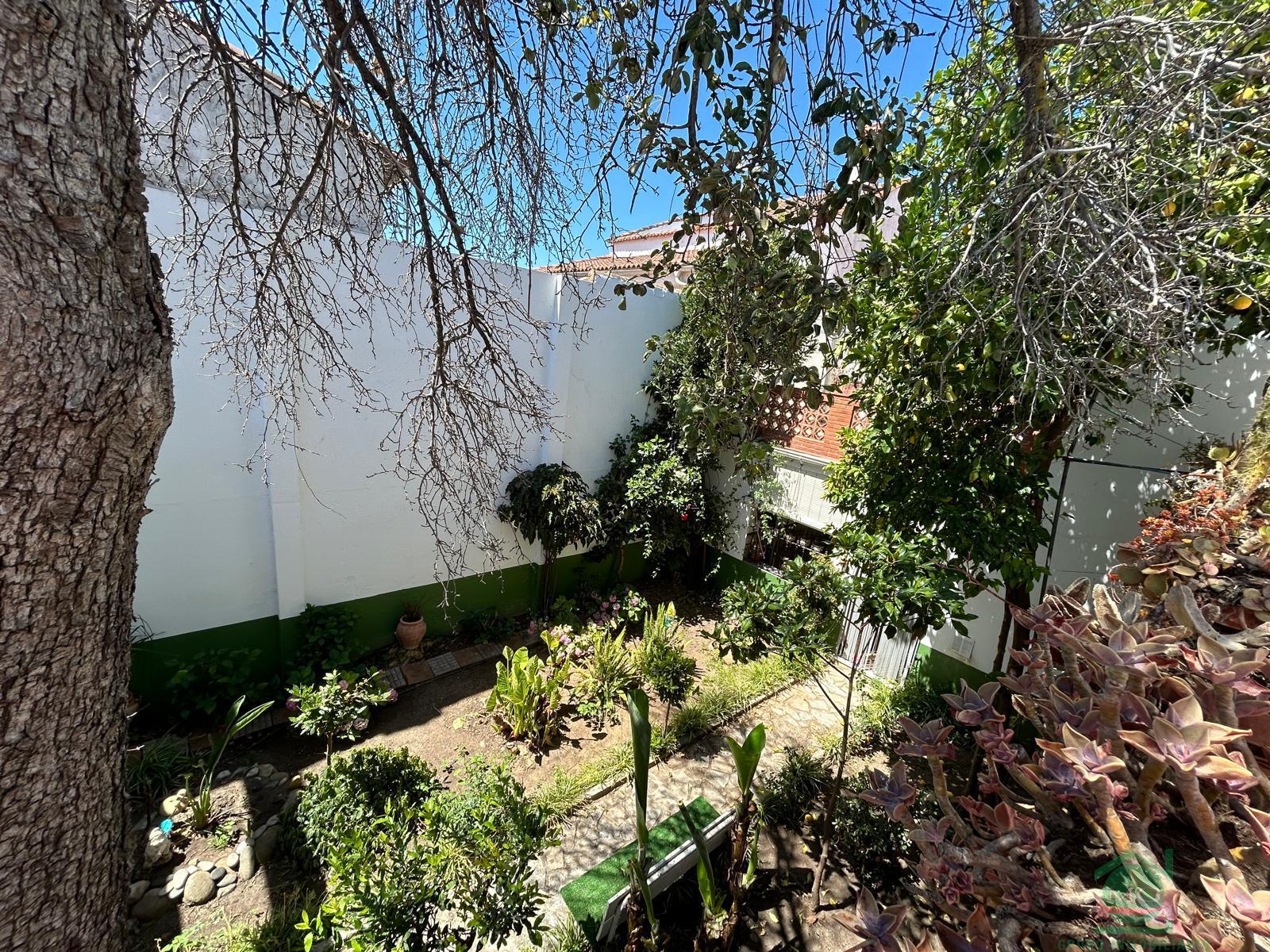For sale of house in Jimena de la Frontera