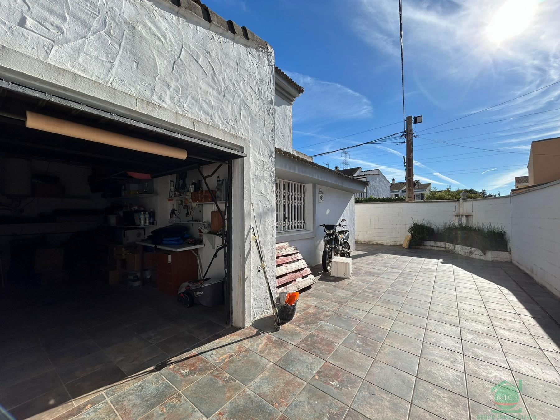 For sale of chalet in Los Barrios