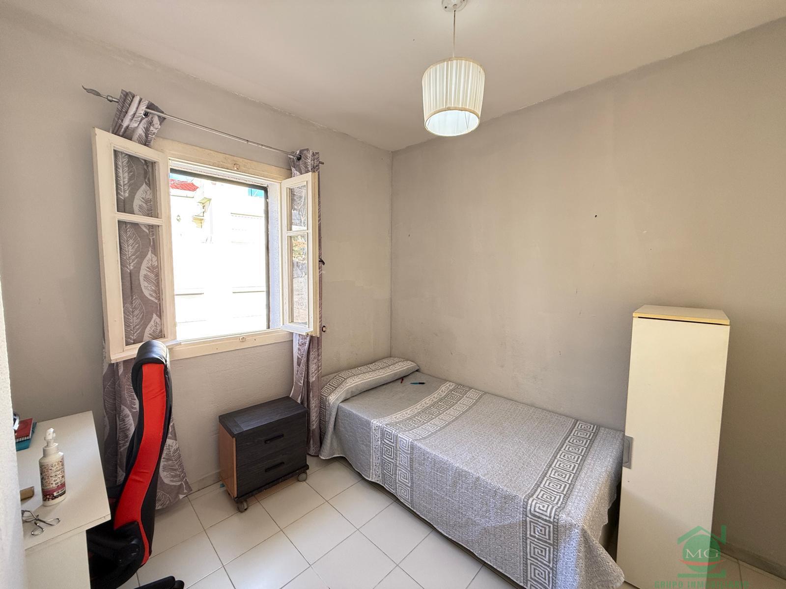 For sale of house in San Roque