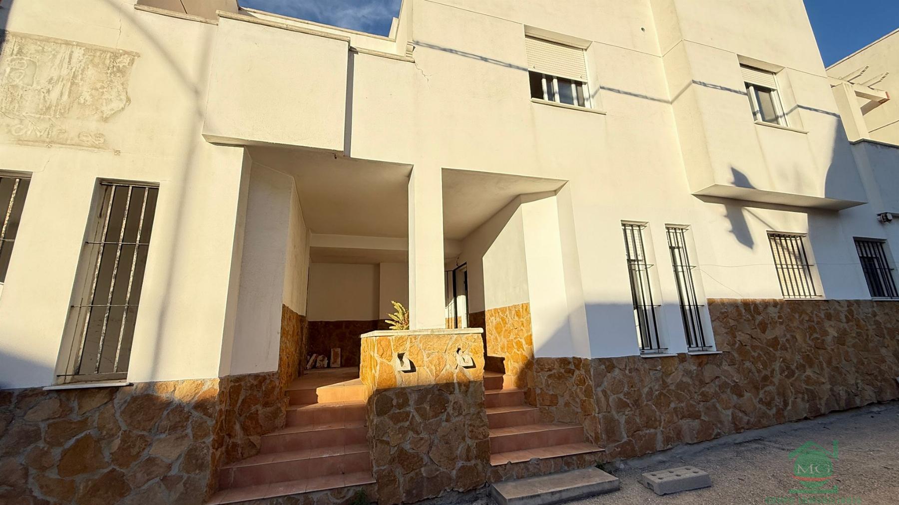 For sale of new build in Algeciras