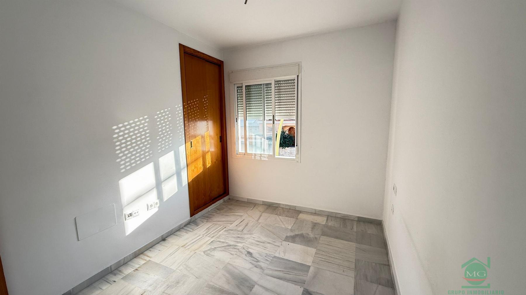 For sale of new build in Algeciras