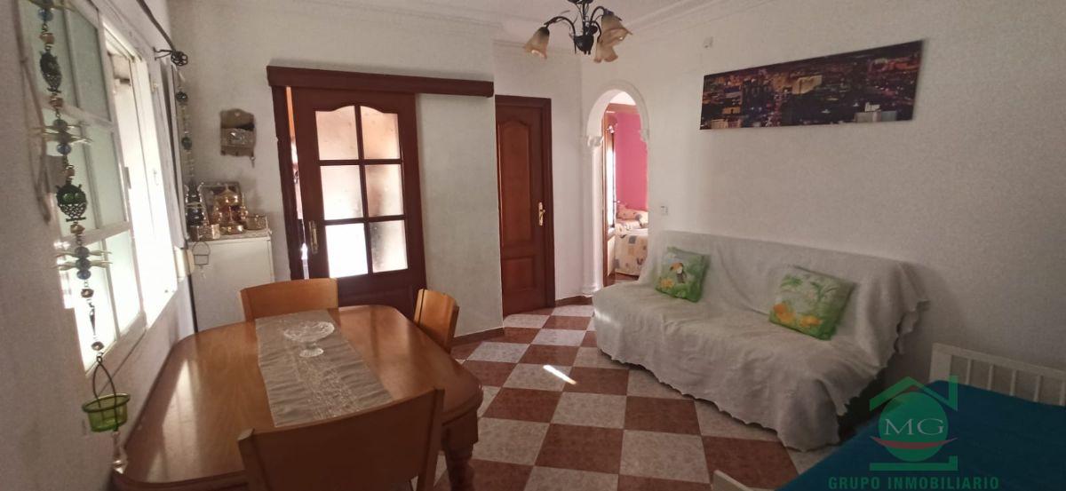 For sale of house in La Linea de la Concepcion