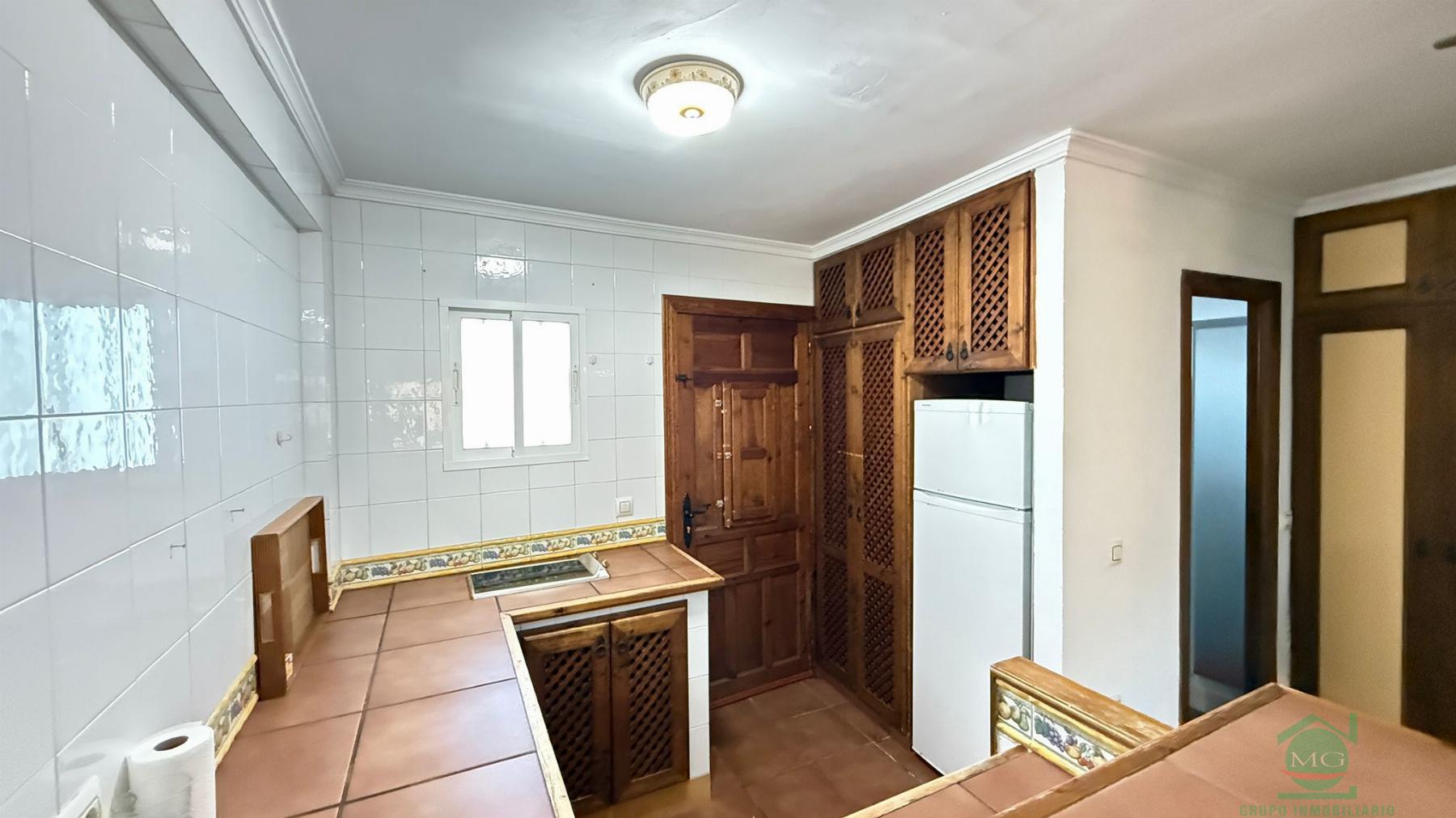 For sale of flat in Torreguadiaro