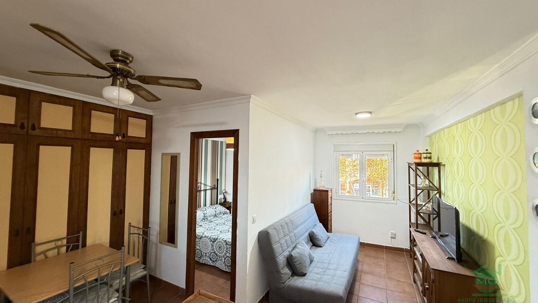 For sale of flat in Torreguadiaro