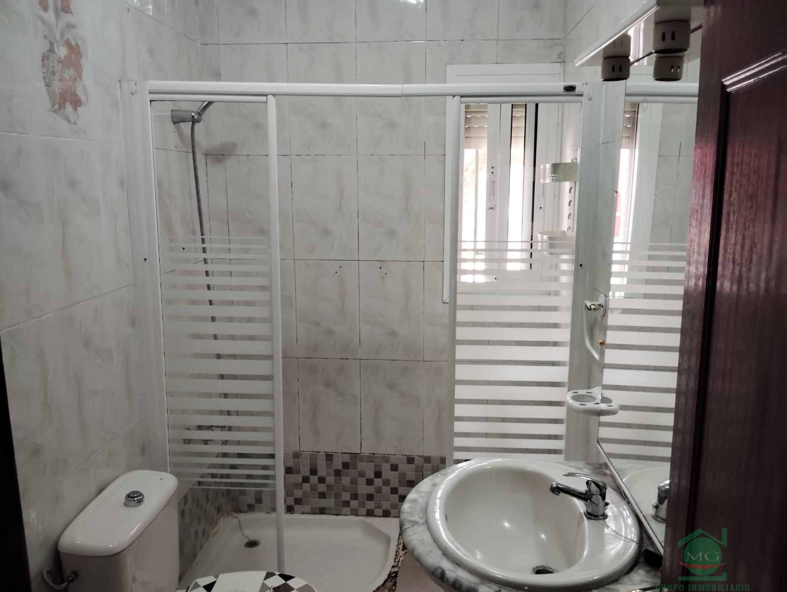 For sale of house in Los Barrios