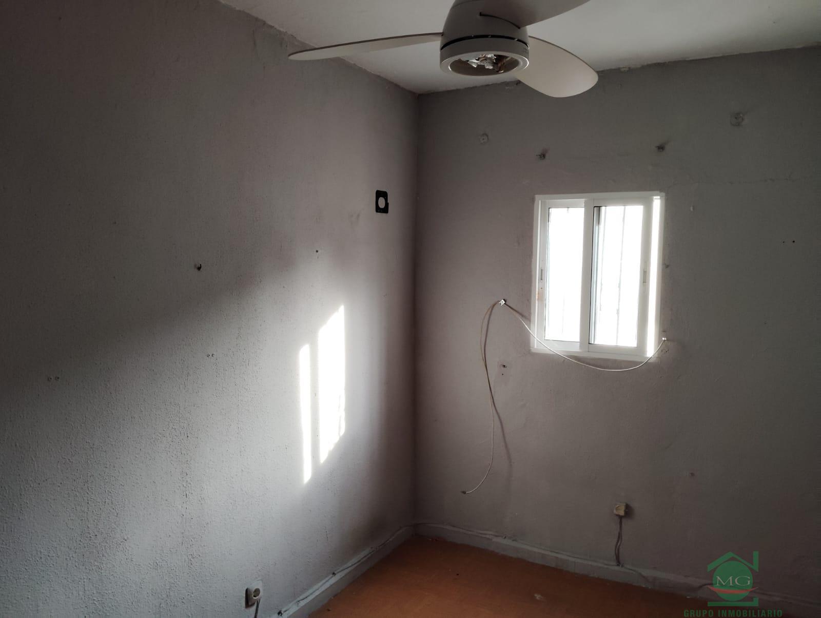 For sale of house in Los Barrios