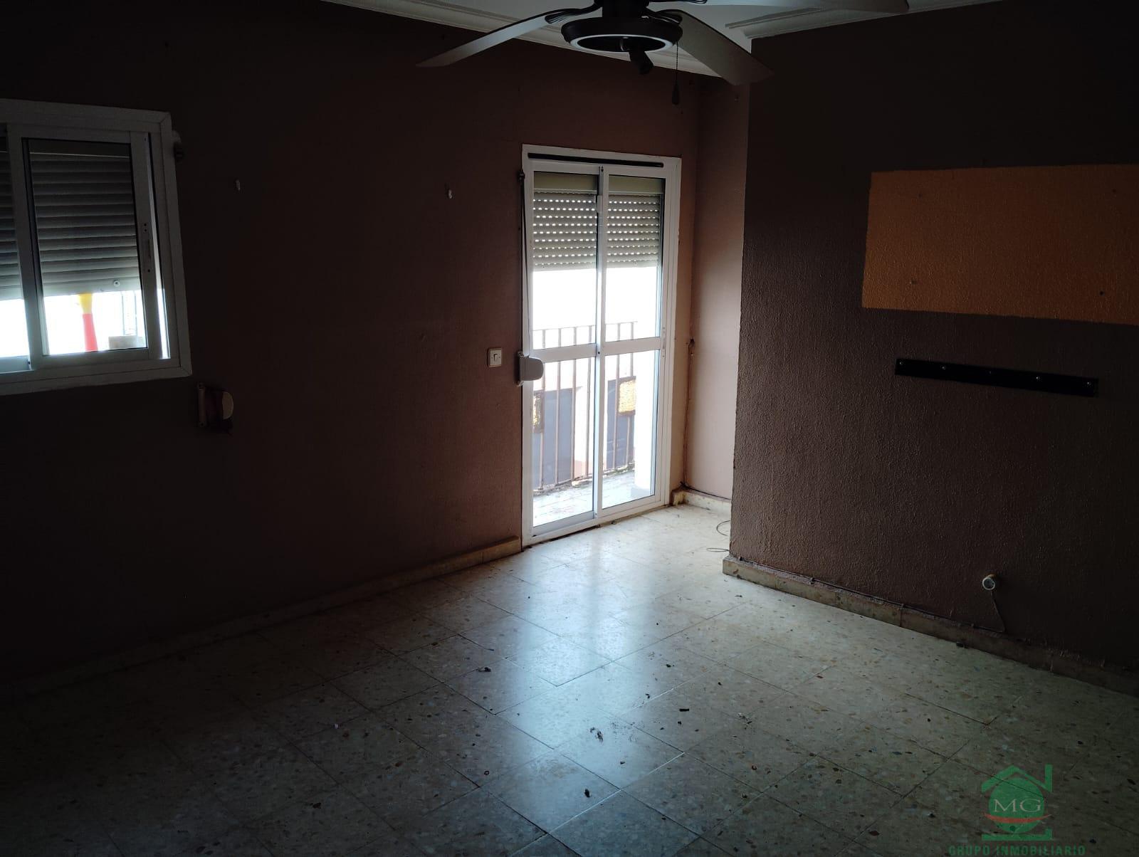 For sale of house in Los Barrios