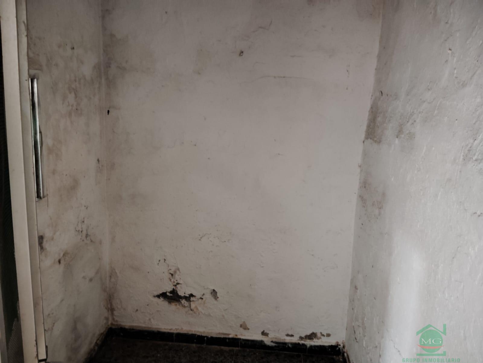 For sale of house in Los Barrios