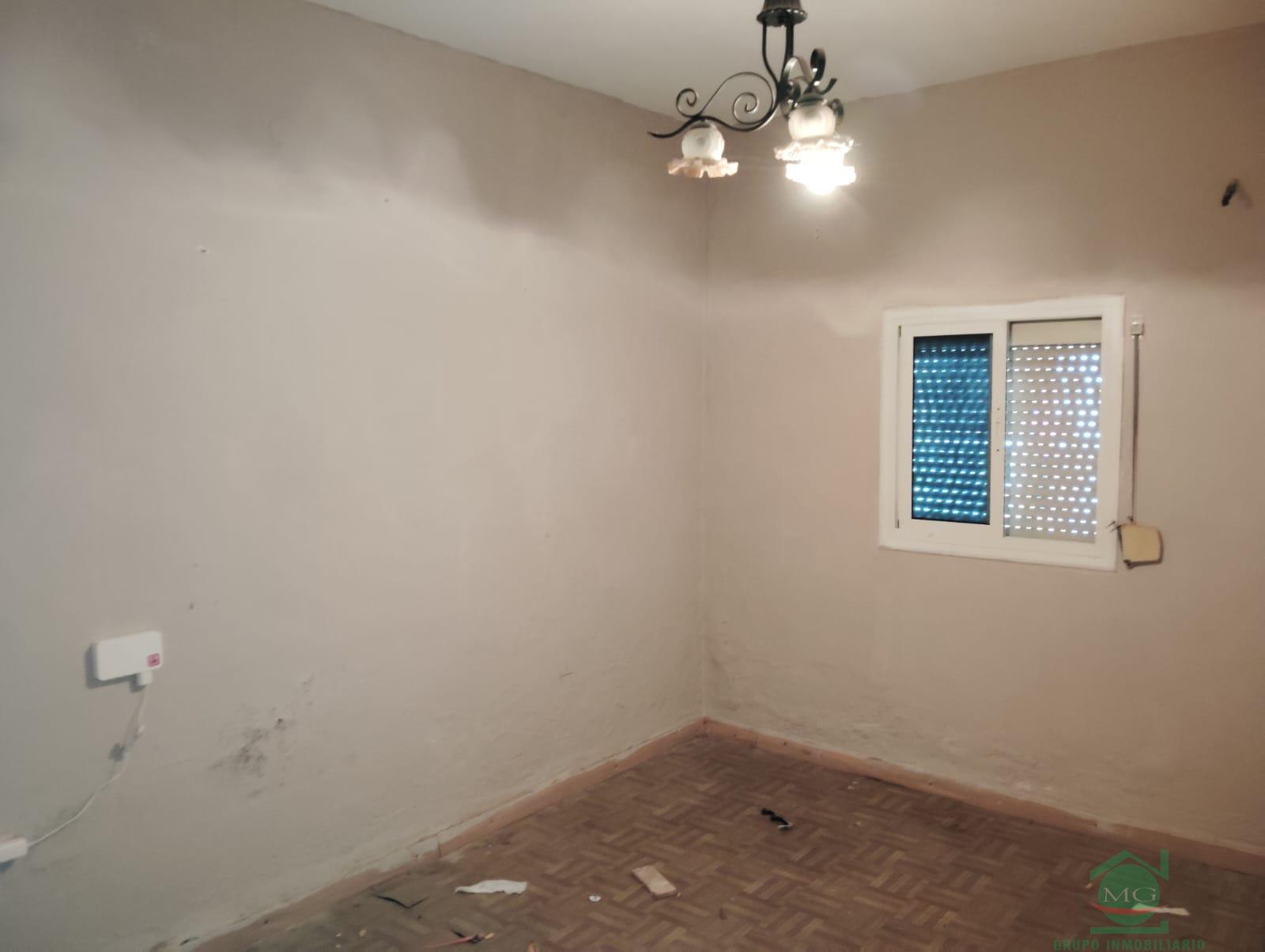 For sale of house in Los Barrios