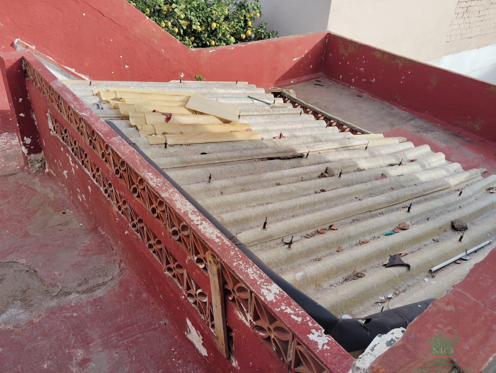 For sale of house in Los Barrios