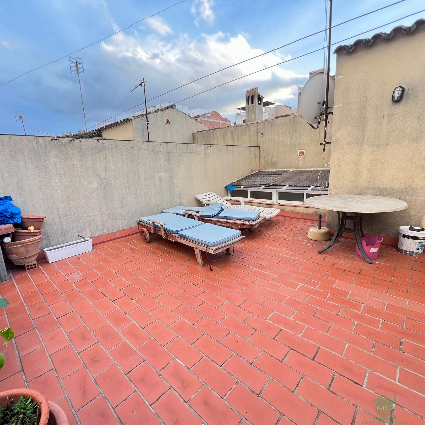 For sale of house in San Roque