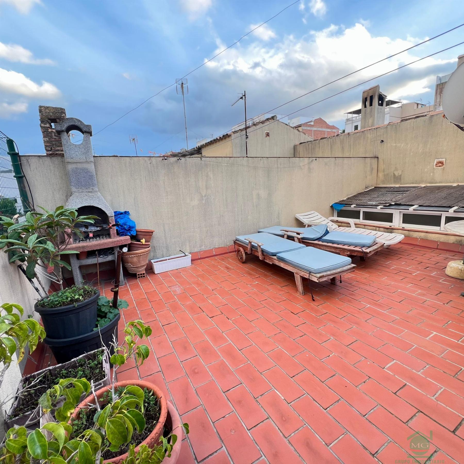 For sale of house in San Roque